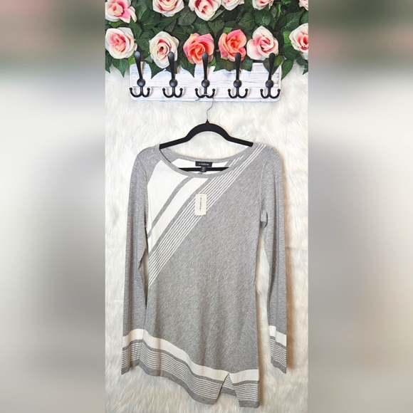 Le Chateau Asymmetrical Sweater Dress/Tunic - Picture 1 of 5